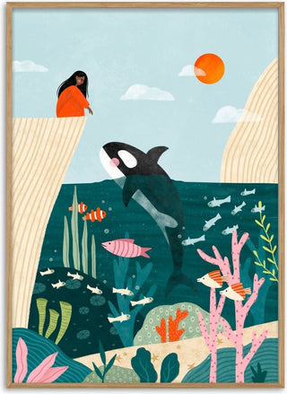 Girl Watches Ocean Life - Bea Müller